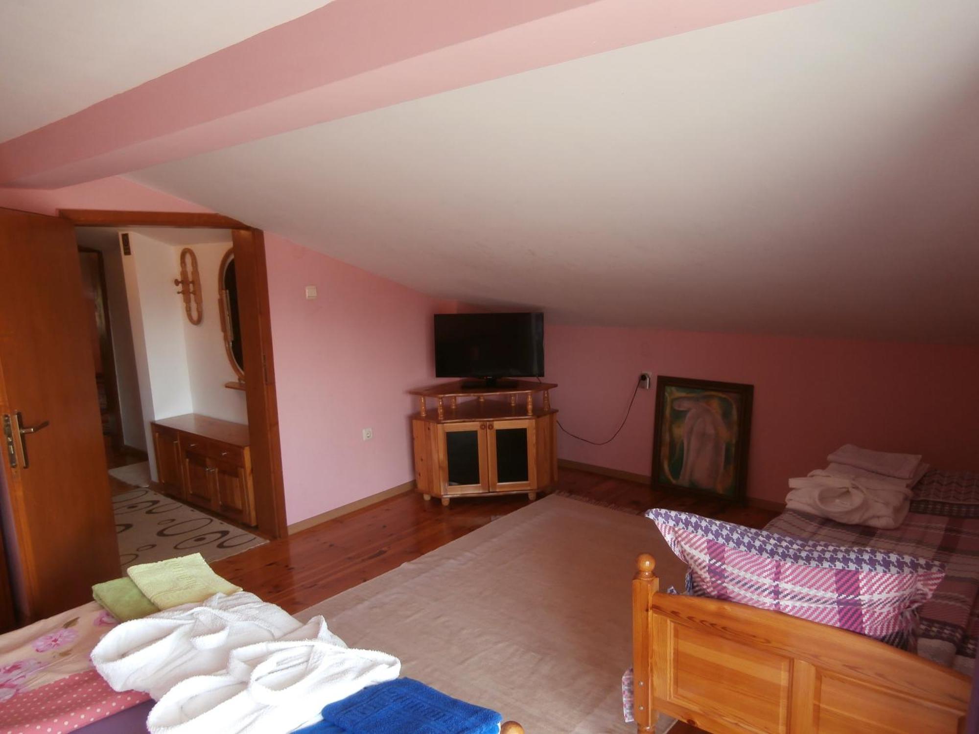 Apartments In House Silent Nature 산단스키 객실 사진