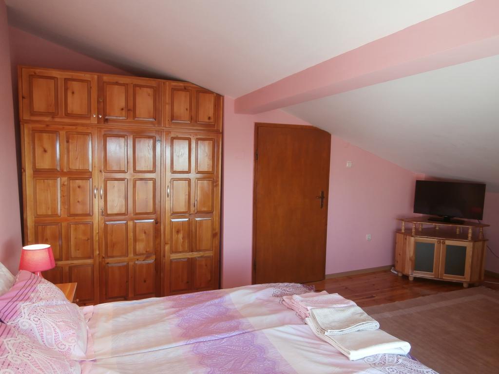 Apartments In House Silent Nature 산단스키 객실 사진